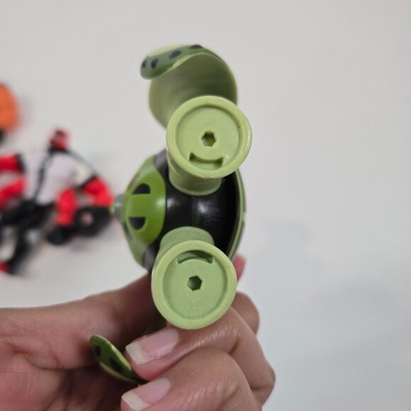 Playmates Ben 10 Action Figures Lot of 3 Terraspin Turtle Rath Tiger Four Arms - Picture 10 of 12